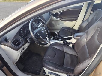 Volvo V40 T4 benzín - 6