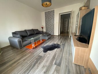 Komplet zariadený 3-izbový byt centrum-na skok od Bulváru - 6