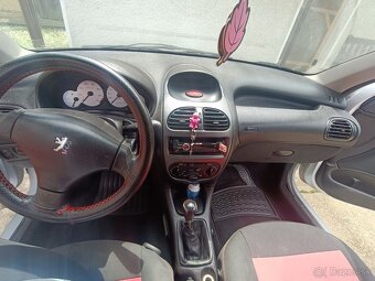 Predám PEUGEOT 206, 1.4E, HATCHBACK 5DV. - 6
