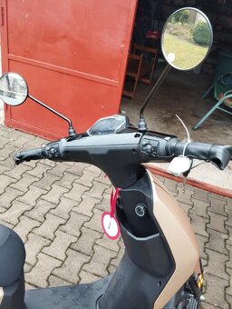 elektro skúter Vmoto CUX - 6