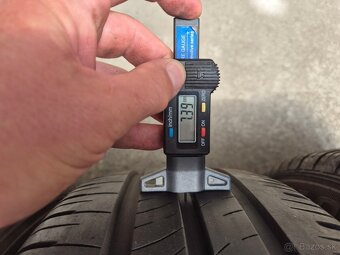 215/60 r16 letné 4 ks DUNLOP dezén 7,3 - 7,1 mm - 6