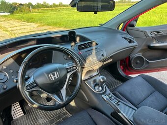 Honda Civic 2.2 i-CTDi - 6