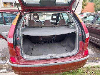 Nissan ALMERA TINO - 6