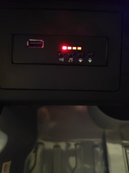 Elektricke autíčko AUDI RS6 - 6