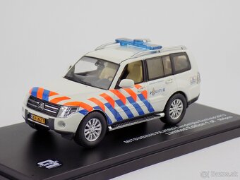 3x Holandská polícia 1:43 Triple9 - 6