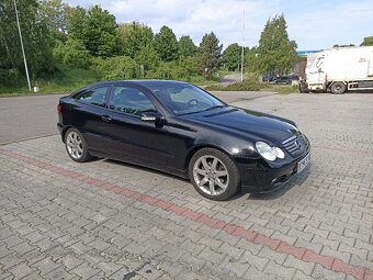 Mercedes C Trieda Sportcoupé 200 - 6