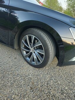 Škoda Superb 3 2.0tdi 140kw 4x4 DSG L&K - 6
