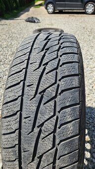 Predám zimné kolesá 195/65r15 - 6