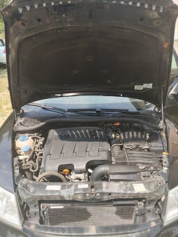 Predám Škodu Octavia Combi 1.6 TDI CR - 6