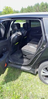 Renault Grand Scenic - 6