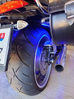 PREDAM SUZUKI INTRUDER M 1800 R - 6