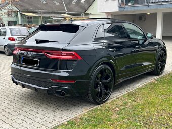 Audi RSQ8 - 6
