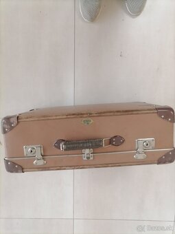 Predam stary kufor. - 6