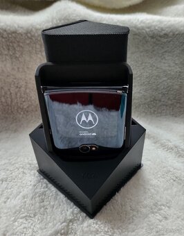 Motorola razr 2020 5g - 6