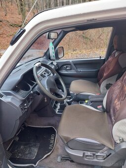 Predám Mitsubishi pajero 2,5GLX - 6