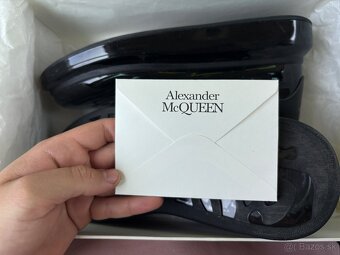 Alexander McQueen Larry – veľkosť 44 - 6