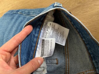Levi’s modré džínsy 501 - 6