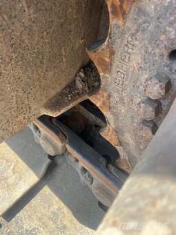 Liebherr 916 pásové rýpadlo - 6