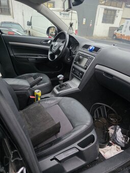 Škoda octavia 2 facelift náhradné diely - 6