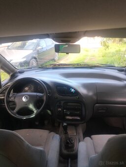Predam vw sharan 1,9tdi 81 kw, r.v.98 - 6