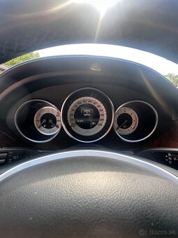 Mercedes CLS - 6
