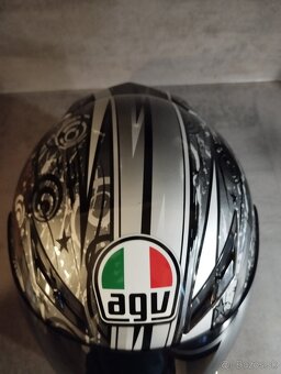 Prilba AGV - 6