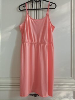 DÁMSKE LETNÉ ODEVY č.M(40)=LEN 10€ ZA 10ks+BIŽU-PRSTENE - 6