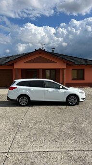 Predam Ford Focus Combi MK4 - 6