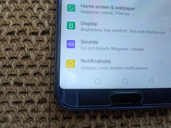 Celokovovy Huawei Honor V10 (6/64 pamat') v dobrom stave - 6