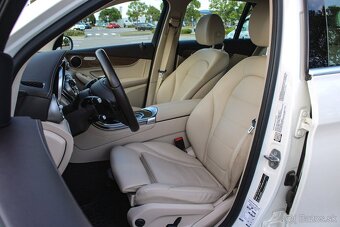 Mercedes-Benz GLC SUV 350e 4MATIC Plug-in Hybrid - 6