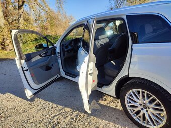 Predám Audi Q7 3.0 TDI 272k quattro, tiptronic 8-st. - 6