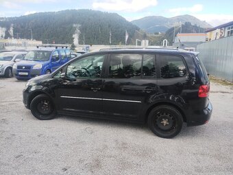 Volkswagen Touran 2.0 TDI Highline - 6