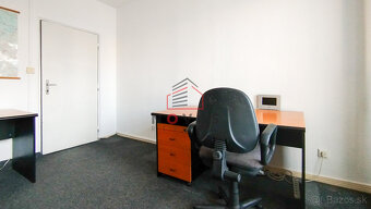 Na prenájom kancelársky priestor 18 m2, Dubnica nad Váhom, C - 6