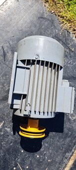 Predám motor na 380v - 6