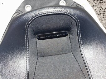 HARLEY DAVIDSON®BREAKOUT M8 - 6