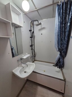 Predáme 1 -izbový byt s balkónom v Štúrove. - 6