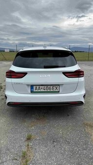 Kia Ceed SW 1.5 T-GDi Gold A/T - 6