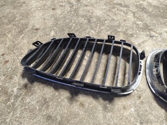 Predám chrómové mriežky BMW E60 E61 - 6