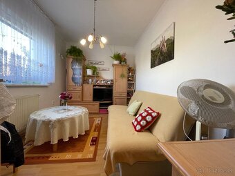 Na predaj - Vybavený, praktický, funkčny 4 izb. dom Brodské - 6