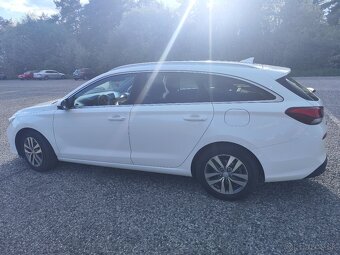 Hyundai i30 combi 4/2019 - 6