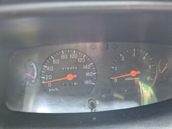 MITSUBISHI L200 2.5 TD 2005 - 6