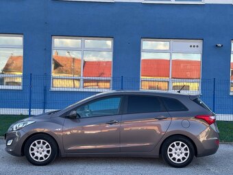 I30 combi 1.4i 73kw benzín - 6