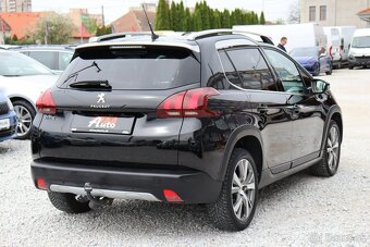 Peugeot 2008 1.2 PureTech 110 S&S Allure A/T - 6