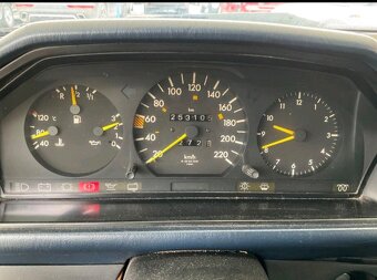 Mercedes Benz W124 3.0D manuál, r.v. 1985 - 6