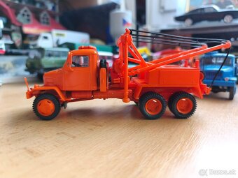 Predám Praga v3S,av3,model deagostiny,1:43 - 6