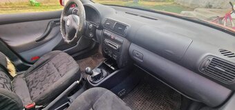 Rozpredám na diely seat leon 1m 1.4 55kw - 6
