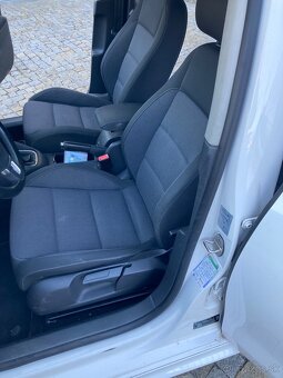 Volkswagen Golf 1.2tsi - 6