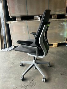 Kancelárska stolička Steelcase Gesture - 6