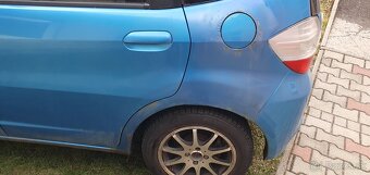 Honda Jazz 1,4 benzín 2009 - 6