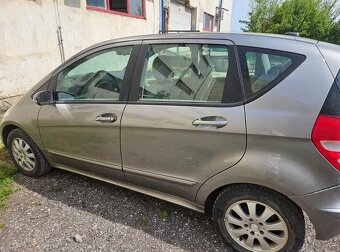 Mercedes A 170 - 6